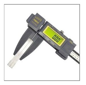iGaging 0-6" Polycarbonate Digital Caliper 0.0005", 0.01mm, 1/128" # 100-333PL