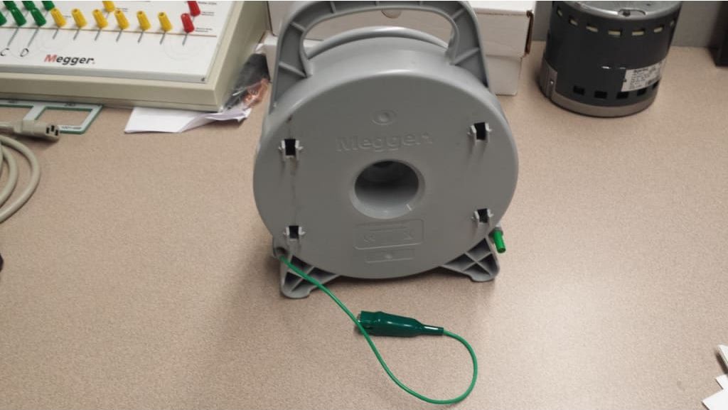 Megger DET2/3 Test Lead Cable Reel, 30 m Green # 1010-843